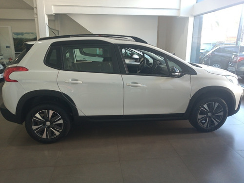 Imagen 4 de 16 de Peugeot 2008 1.6 Feline Tiptronic Am22