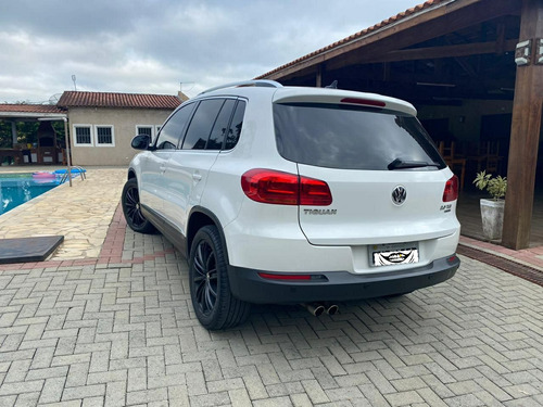 Imagem 3 de 15 de Volkswagen Tiguan 2013 2.0 Fsi 5p