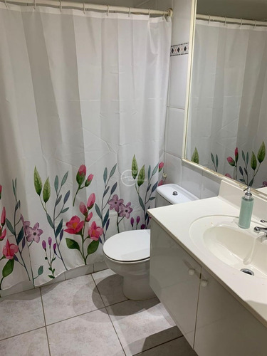 Departamento En Arriendo De 2 Dorm. En Concón