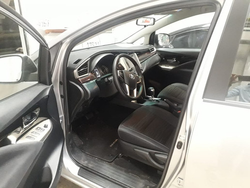 Toyota Innova Srv 2.7n At 8a / Nafta / 2019
