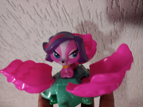 3 Bonecos Littlest Pet Shop Usados Na Condição Das Fotos (Usado)