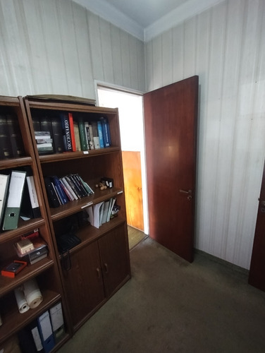 Hermoso Chalet De Estilo Haedo