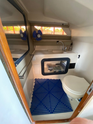 Lancha Cobra Mirage 28 C/ Volvo Kad 42 Diesel Impecável