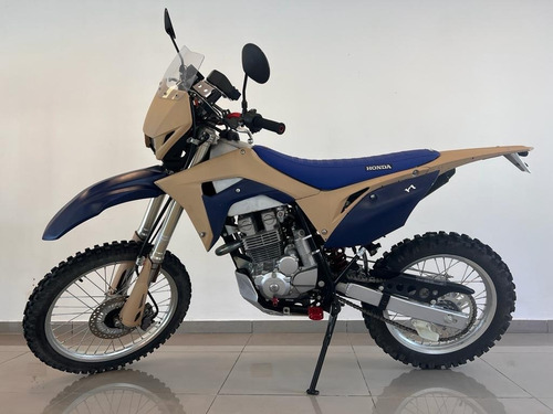 Imagen 1 de 17 de Honda Xr 250 Tornado Modelo 2022 Preparada Para Enduro