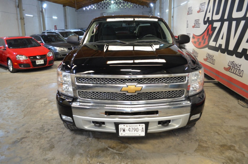 Imagen 5 de 14 de Chevrolet Cheyenne Z-71 4x4 2013