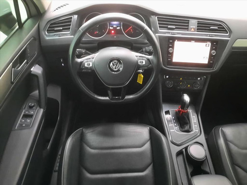 Imagem 9 de 12 de Tiguan 1.4 250 Tsi Total Flex Allspace Comfortline Tiptronic