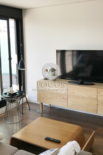 Alquiler Apartamento 2 Dormitorios Con Terraza. Centro