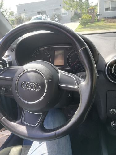 Audi A1 1.4 Ambition Tfsi 122cv Stronic 2011