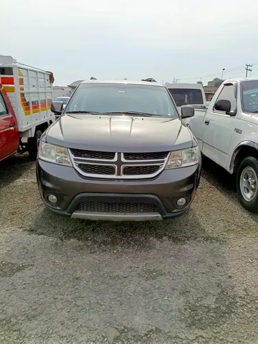 Dodge Journey 2.4 Sxt 7 Pasajeros At