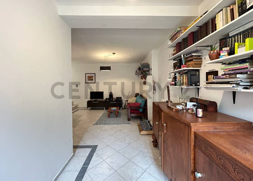 Casa De Pasillo En Venta En Pichincha