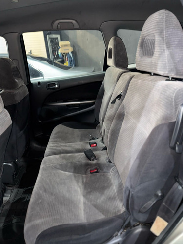 Honda Stream 2.0 I