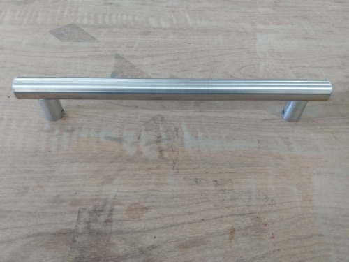Imagem 5 de 5 de Par Puxador Maçaneta Inox Duplo Polido Madeira Buffets 35,5
