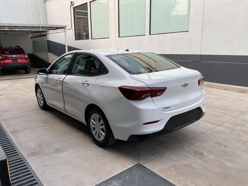 Chevrolet Onix 1.0 LS At