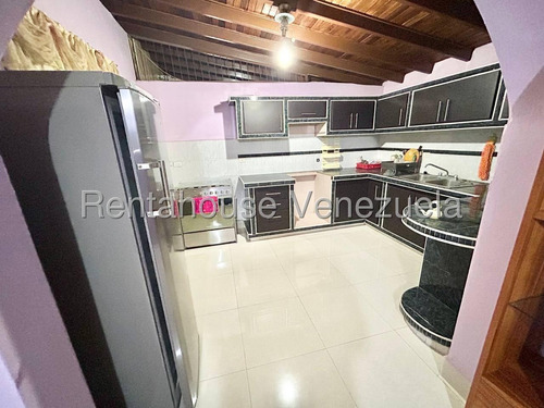 Venta Encantadora Casa De Tres Niveles Cabudare,lara Aa