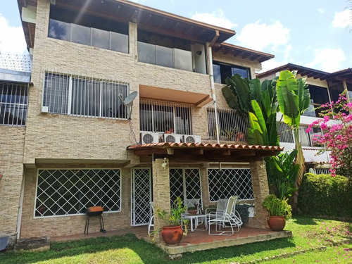 Se Vende Casa 466mt2 Cosntrucción/402mt2 Terreno 5h-6b-5pe La Tahona