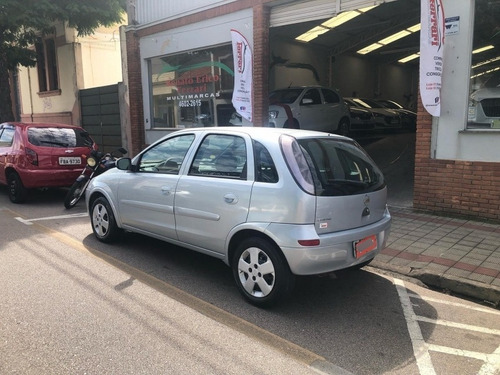 Imagem 3 de 10 de Chevrolet Corsa Hatch 1.4
