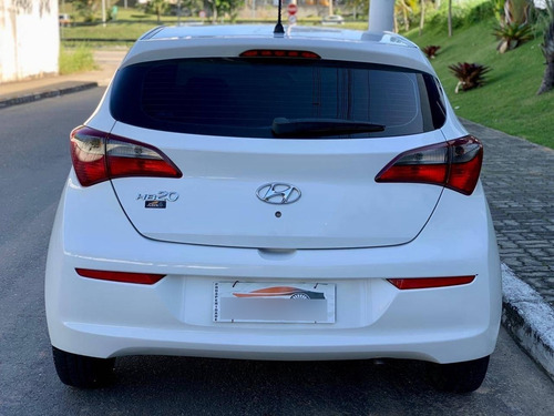 Imagem 9 de 15 de Hyundai Hb20 1.0 Unique 12v Flex 4p Manual