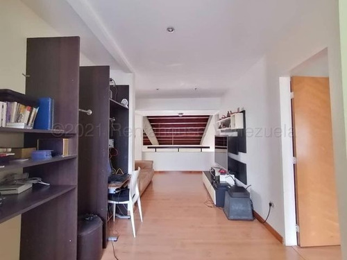 Imagen 8 de 16 de Hermosa Casa En Venta - Urb Colinas De Santa Monica - Mls#22-100