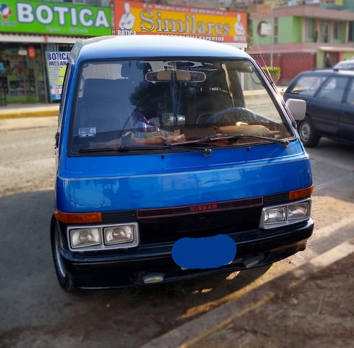 Nissan Vannette Año 1992 Dual Glp