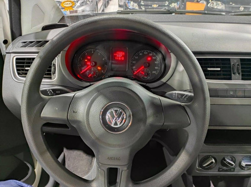 Volkswagen Fox 1.0 Mi 8v Flex 4p Manual