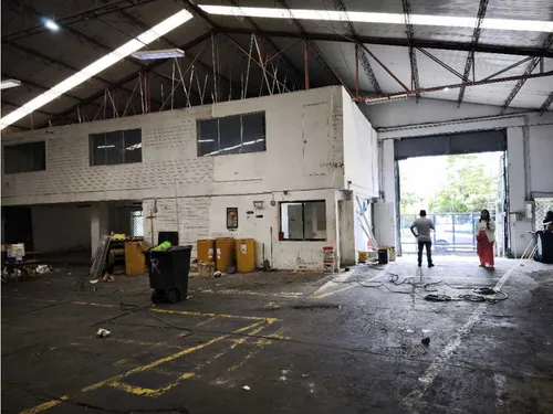 1060m2 Bodega Arriendo Itagüí - Av Pilsen