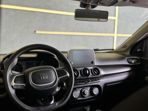 Fiat Cronos 1.0 Drive Flex 4p