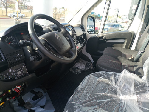 Imagen 14 de 18 de Citroën Jumper Minibus 17+1 - Avec Citroën