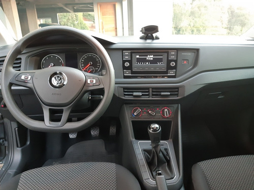 Imagem 6 de 9 de Volkswagen Virtus 2020 1.6 16v Msi 4p