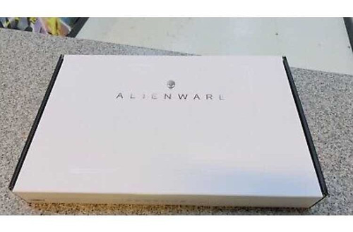 Nuevo Alienware M15 R5 Amd, Ryzen 9 6900hx Fhd