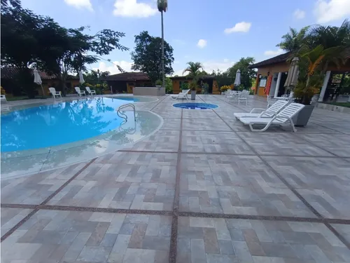Se Vende Finca Hotel Vía Armenia - El Caimo