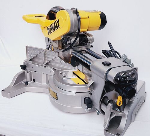 Sierra Ingletadora Dewalt Dws779 De Doble Bisel 110v (Usado)