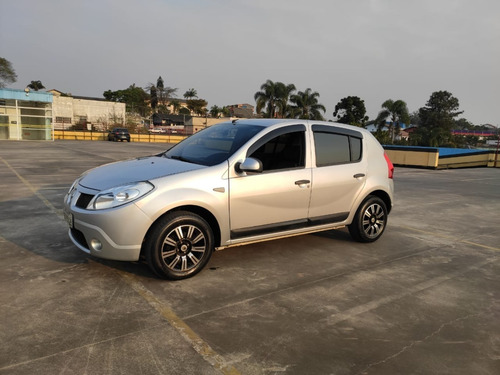Imagem 11 de 14 de Renault Sandero