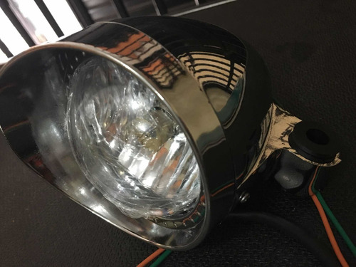 Imagen 2 de 4 de Faros Auxiliares Leon 150/200