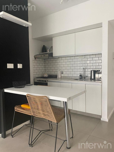 Departamento De 1 Ambiente C/cochera - Totalmente Amoblado Palermo Nuevo - Alquiler.