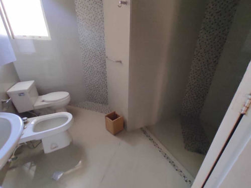 Imagen 5 de 14 de Se Vende Apto Urb La Trigaleña Res Lisely 185 Mtrs2