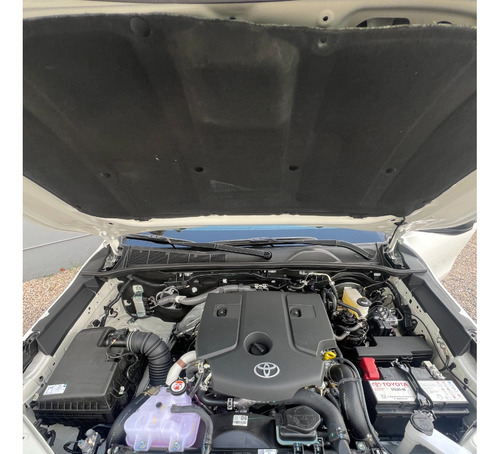 Toyota Hilux Pick-up 2.4 Cs Dx 150cv 4x4