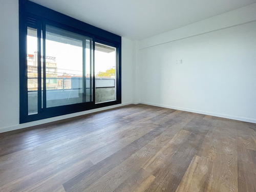 Venta De Apartamento 2 Dormitorios Con Terraza En Malvín