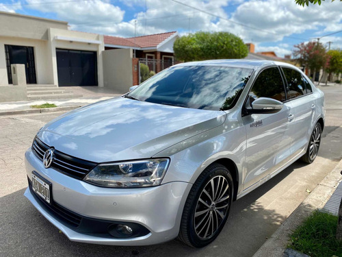 Volkswagen Vento 2.5 Luxury 170cv 2011