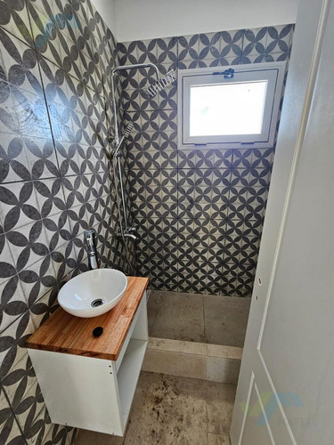 Casa En Venta 4 Ambientes En Santa Lucia - Pilar Del Este