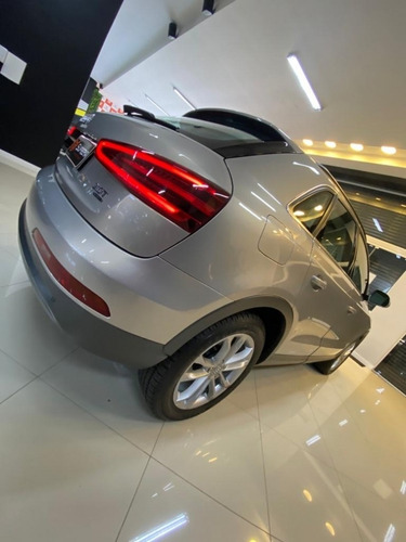 Imagem 14 de 15 de Q3 2.0 Tfsi Ambiente Quattro 4p Gasolina Tronic
