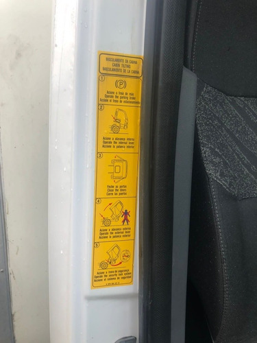 Imagem 13 de 15 de Mercedes-benz Accelo 815 Baú Frigorífico