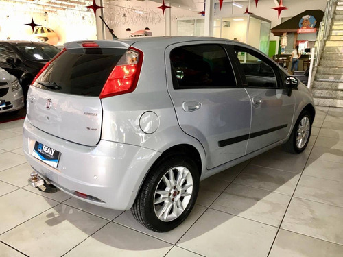 Fiat Punto 1.6 Essence 16v Flex 4p Manual