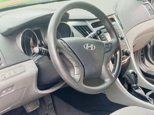 Hyundai Sonata Sedán