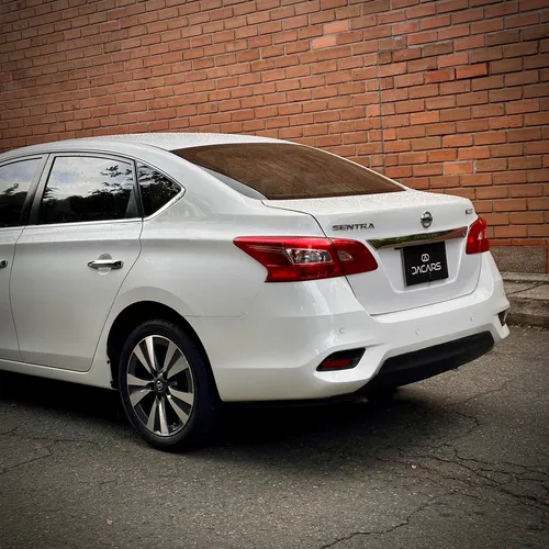 Nissan Sentra 1.8 B17 Fl Exclusive