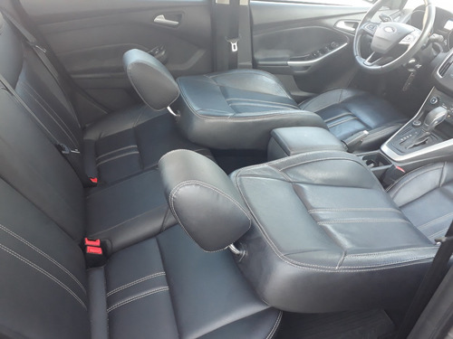 Imagem 11 de 15 de Focus Sedan Se Automático Ano 2018