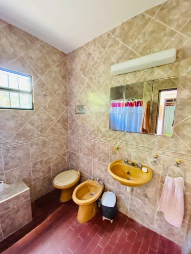 Imagen 20 de 30 de Casa Con Pileta Para 6/8 Personas En Hermoso Barrio