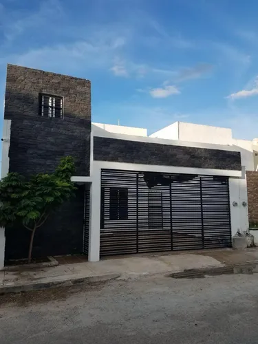Casa Sola En Venta En Fraccionamiento Real Montejo, Mérida, Yucatán