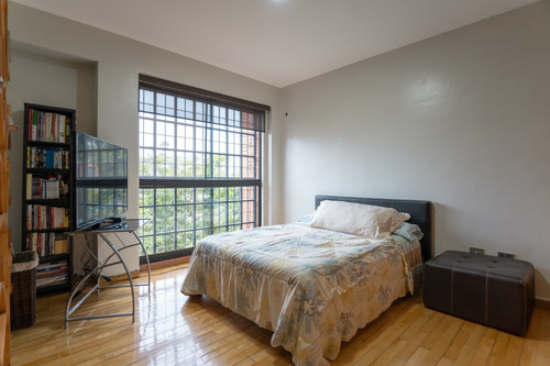 Imagen 19 de 30 de Town House Con Terraza En Venta - La Boyera Mls #23-25799cfj