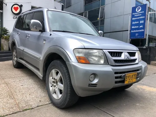 Mitsubishi Montero 3.8 V67