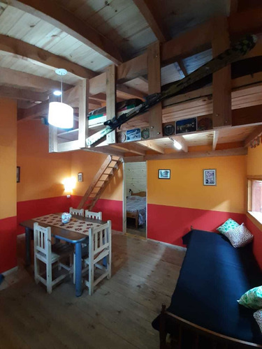 Alquiler De Cabaña En Bariloche, En Hermoso Bosque